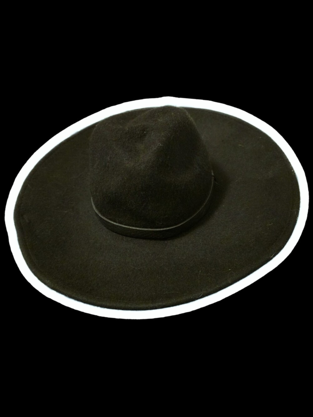 100% Wool Black Hat With Faux-snake Skin Band Accent